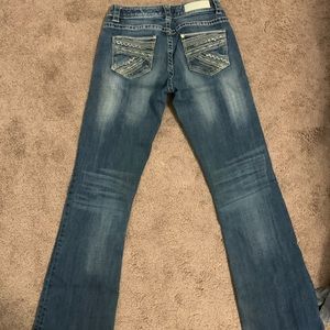 Rock and Roll 27x36 Midrise